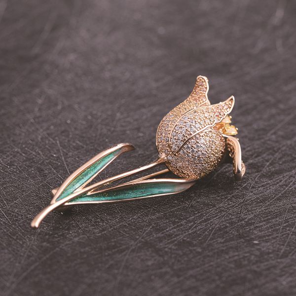 women brooch pin fashion brooches corsage real gold plated pin exquisite rose dress pins party wedding nice gift for friends, Gray
women brooch pin fashion brooches corsage real gold plated pin exquisite rose dress pins party wedding nice gift for friends, Gray