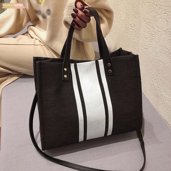 h30 woman bag women handbag straw bag big bags for woman 2020 new color matching weaving fashion casual
h30 woman bag women handbag straw bag big bags for woman 2020 new color matching weaving fashion casual