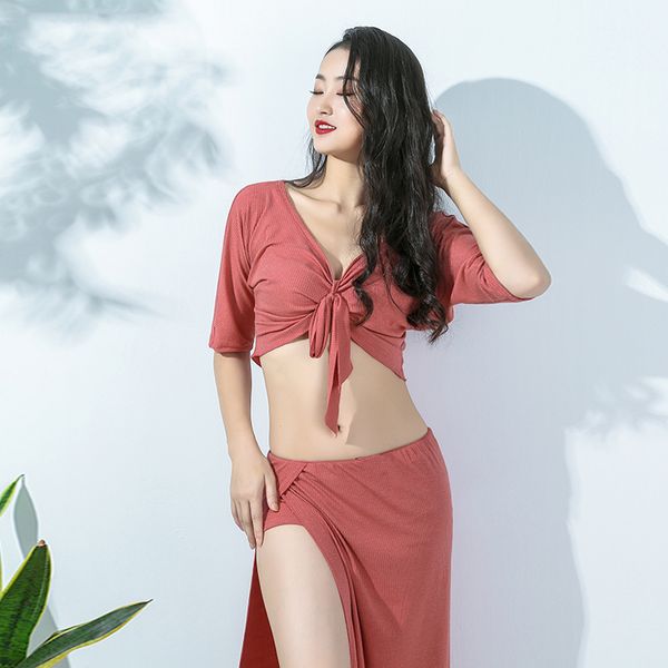stage wear 2021 women practice clothes half sleeve long skirt costumes two ways to belly dance dress split oriental professional, Black;red
stage wear 2021 women practice clothes half sleeve long skirt costumes two ways to belly dance dress split oriental professional, Black;red