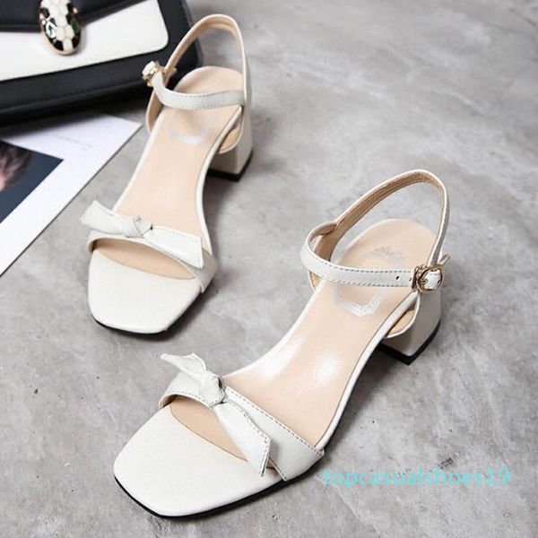 2020 new women slippers block heel sandals luxury designer shoes fashion comfortable fabric trend leather bow block heel sandal t19, Red;white
2020 new women slippers block heel sandals luxury designer shoes fashion comfortable fabric trend leather bow block heel sandal t19, Red;white
