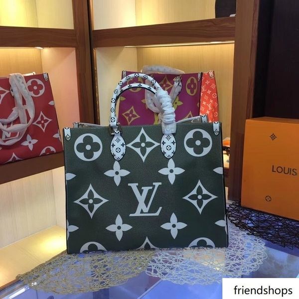 new european brand design chain motorcycle bags women clothing shoulder rivet jacket bags messenger bag women leather handbags
new european brand design chain motorcycle bags women clothing shoulder rivet jacket bags messenger bag women leather handbags