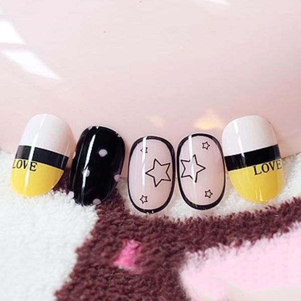 korean fashion round pre design star love artificial flash nail tips medium length diy manicure decoration fake nail 24pcs/set, Red;gold
korean fashion round pre design star love artificial flash nail tips medium length diy manicure decoration fake nail 24pcs/set, Red;gold