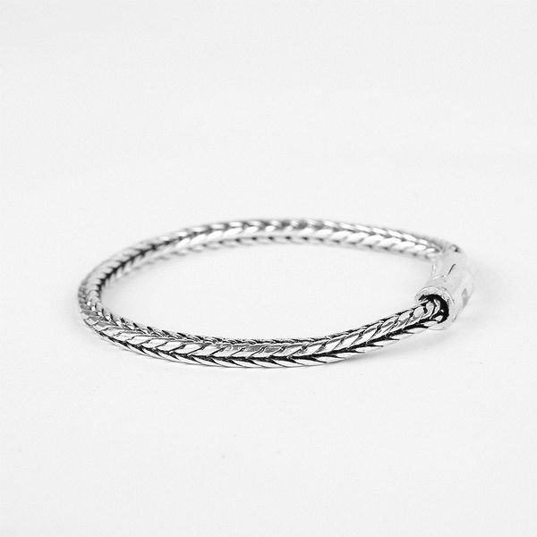 fashion-buddha bracelet rope chain ancient silver color bangle trendy fashion women's jewelry wholesale b1019-8 s915, Black
fashion-buddha bracelet rope chain ancient silver color bangle trendy fashion women's jewelry wholesale b1019-8 s915, Black