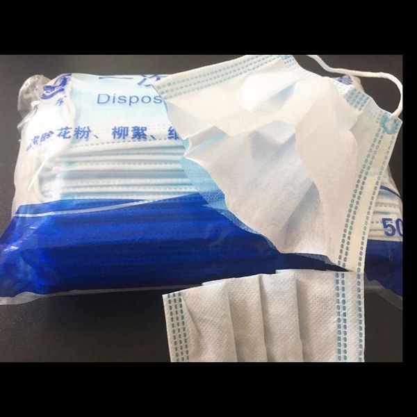 in stockdisposable face mask meltblown cloth disposable mask 3-layer protective filtering disposable mask 15
in stockdisposable face mask meltblown cloth disposable mask 3-layer protective filtering disposable mask 15