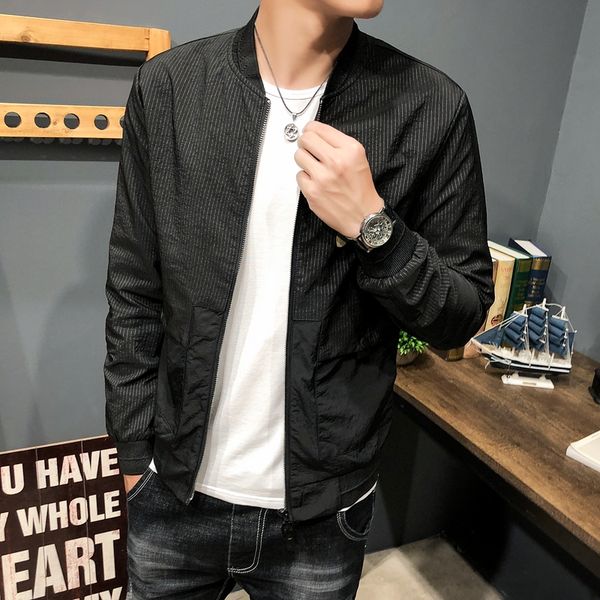 2019 new summer coat striped long-sleeved men's outer wear korean version of the slim thin section collar large size jacket, Black;brown
2019 new summer coat striped long-sleeved men's outer wear korean version of the slim thin section collar large size jacket, Black;brown