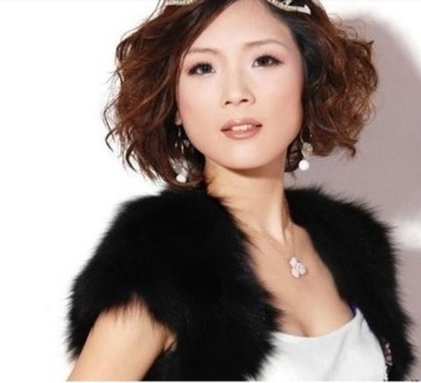 2019 vetement winter women's faux fur shawl party plus size slim lolita slim wild furry waist coat bride shawl aw201, Black
2019 vetement winter women's faux fur shawl party plus size slim lolita slim wild furry waist coat bride shawl aw201, Black