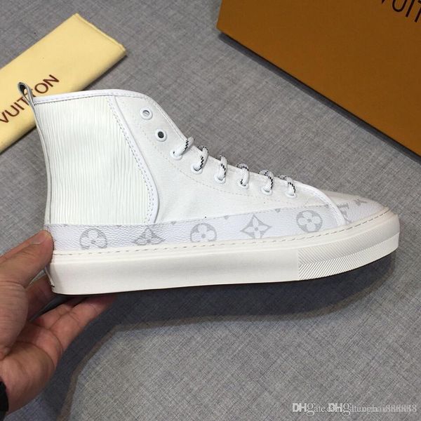 19ss luxury luis vuiton tattoo sneakers with navy monogram high louie fashion men 19 designer shoes 19ss louis vuitton, Blue;gray
19ss luxury luis vuiton tattoo sneakers with navy monogram high louie fashion men 19 designer shoes 19ss louis vuitton, Blue;gray