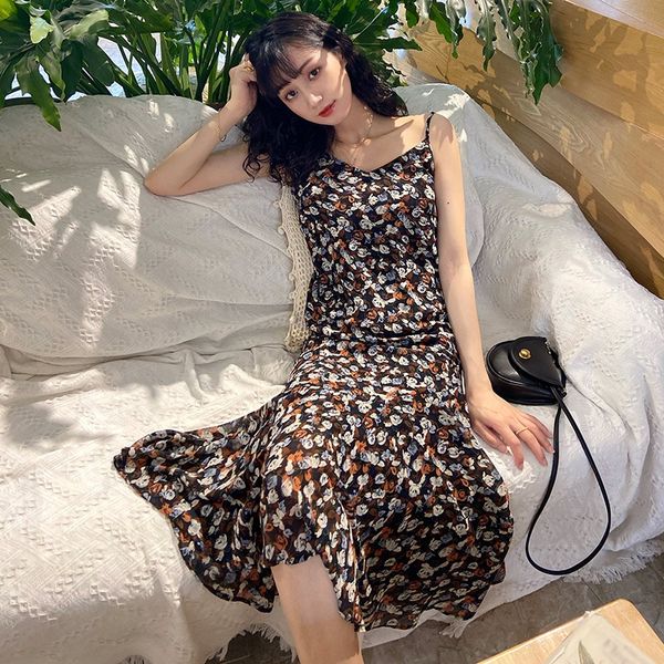 casual dresses summer women boho beach sling dress vintage floral printed female vestidos 2021, Black;gray
casual dresses summer women boho beach sling dress vintage floral printed female vestidos 2021, Black;gray