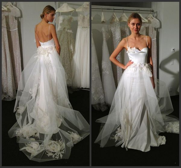 новые сексуальные пляжные свадебные платья с открытой спиной a line spaghetti robe de mariée аппликация с скользящим шлейфом custom abiti da, White
новые сексуальные пляжные свадебные платья с открытой спиной a line spaghetti robe de mariée аппликация с скользящим шлейфом custom abiti da, White