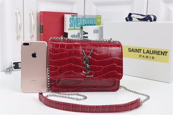 2020 high-quality international luxury designer custom fashion handbag high-end classic single shoulder handbag bag 36565+98
2020 high-quality international luxury designer custom fashion handbag high-end classic single shoulder handbag bag 36565+98