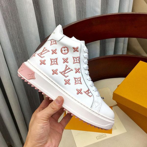 fashion luxury womens casual shoes lassic embroidered sneakers platform shoes womens running high shoes size 35-42, Black
fashion luxury womens casual shoes lassic embroidered sneakers platform shoes womens running high shoes size 35-42, Black