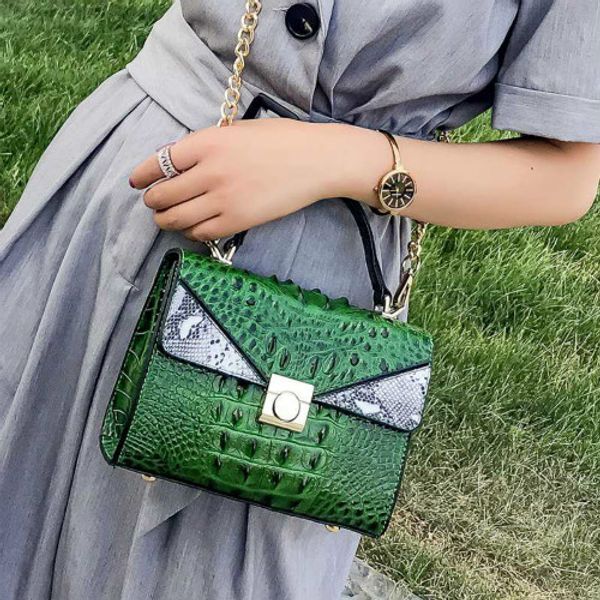 luxury handbag python tote bags women 2020 small designer lock crocodile pattern leather shoulder messenger bags chain
luxury handbag python tote bags women 2020 small designer lock crocodile pattern leather shoulder messenger bags chain