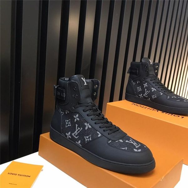 new men's sneaker boot trainer rivoli sneaker boot black fashion high-shoes leather sneaker designer shoes with box
new men's sneaker boot trainer rivoli sneaker boot black fashion high-shoes leather sneaker designer shoes with box