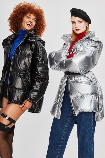 winter fashion brand glossy fabric hooded duck down coat female zipper stitching oversize super thicker warm down parkas wq597, Black
winter fashion brand glossy fabric hooded duck down coat female zipper stitching oversize super thicker warm down parkas wq597, Black