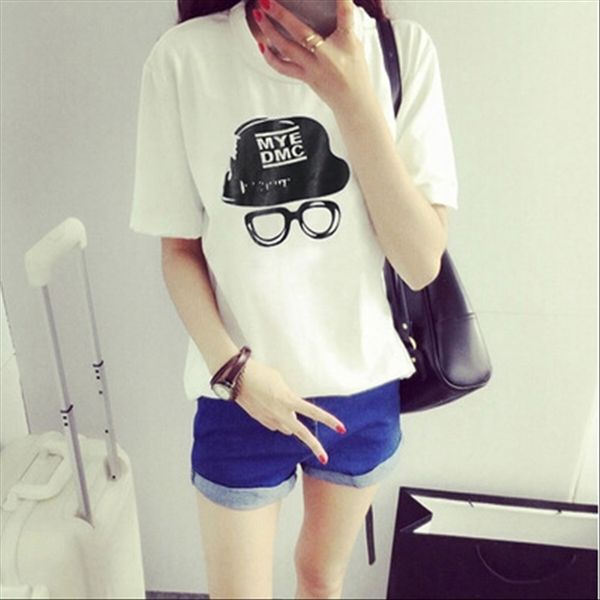 summer base female loose t- shirt large size student glasses printed short-sleeved t-shirt female outside, White 
summer base female loose t- shirt large size student glasses printed short-sleeved t-shirt female outside, White