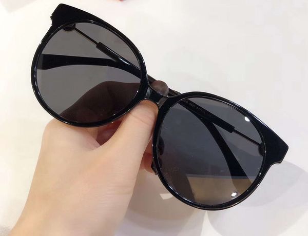 дамы овального круглые солнцезащитные очки 0362 / s black затененных 57mm женщин очков оттенки новых с box, White;black
дамы овального круглые солнцезащитные очки 0362 / s black затененных 57mm женщин очков оттенки новых с box, White;black