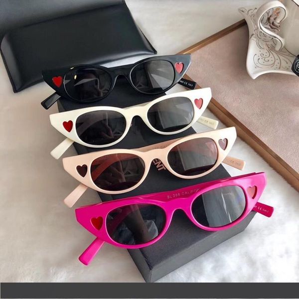 

бренд женщины cateye солнцезащитные очки женские кошачьи глаза солнцезащитные очки любящее сердце летняя звезда веб знаменитости стиль уф 40, White;black