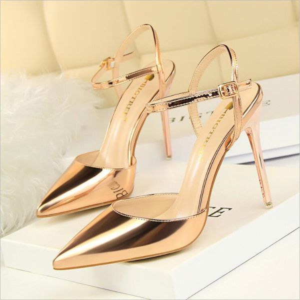 2019 new women sandals patent leather women high heels shoes gold pumps fashion wedding shoes stiletto, Black
2019 new women sandals patent leather women high heels shoes gold pumps fashion wedding shoes stiletto, Black