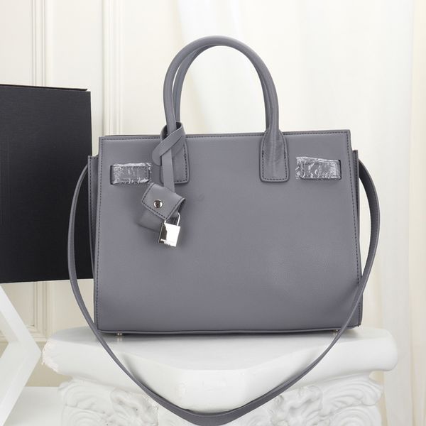 handbags women bags purses fashion litchi grain large capacity internal zipper lady handbag genuine leather ing
handbags women bags purses fashion litchi grain large capacity internal zipper lady handbag genuine leather ing