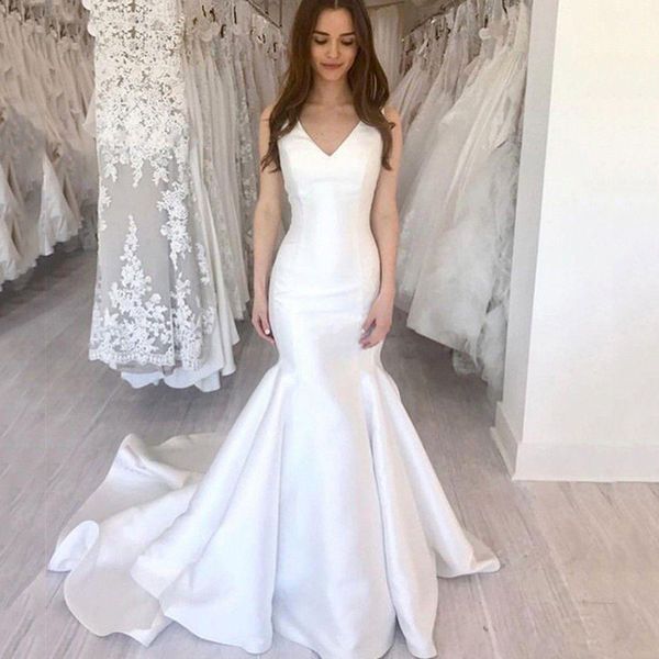 custom v neck satin mermaid wedding dresses 2020 sweep train lace up back plus size simple wedding bridal gowns, White
custom v neck satin mermaid wedding dresses 2020 sweep train lace up back plus size simple wedding bridal gowns, White