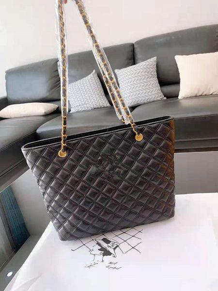 small sweet wind sheepskin the new atmospheric bags fashionable joker han edition ling from the chain large-capacity single shoulder bag
small sweet wind sheepskin the new atmospheric bags fashionable joker han edition ling from the chain large-capacity single shoulder bag
