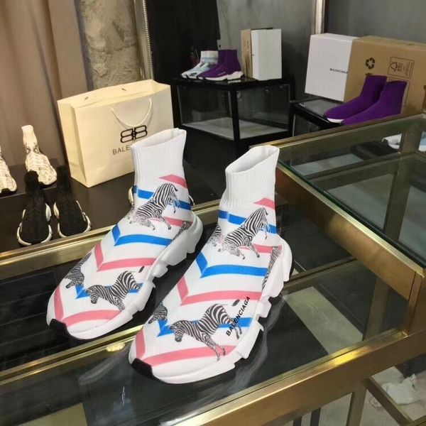 2020 new mu luxury designer couple stretch socks sneakers couple socks casual shoes women and men casual shoes
2020 new mu luxury designer couple stretch socks sneakers couple socks casual shoes women and men casual shoes