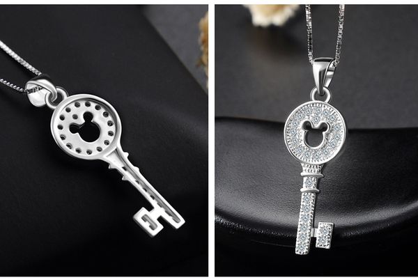 new japanese and korean 925 sterling silver zirconium necklace pendant elegant temperament female students fashion cartoon first jewelry lad, Slivery;crystal
new japanese and korean 925 sterling silver zirconium necklace pendant elegant temperament female students fashion cartoon first jewelry lad, Slivery;crystal