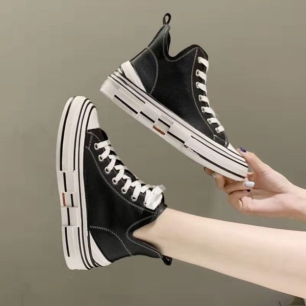 new fashion women's genuine leather ankle boots lace-up spring autumn women flat ladies casual shoes woman botas shoes mujer, Black
new fashion women's genuine leather ankle boots lace-up spring autumn women flat ladies casual shoes woman botas shoes mujer, Black