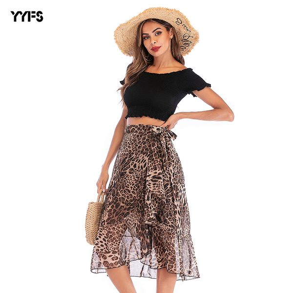 summer 2019 new chiffon printed half-length skirt in europe and america, Black
summer 2019 new chiffon printed half-length skirt in europe and america, Black