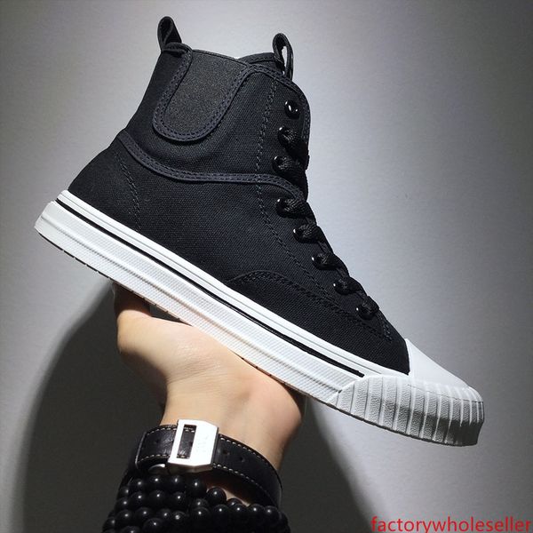 high shoes canvas shoes mens mens students fashion breathable casual shoes men daily dress rubber soft sole 
high shoes canvas shoes mens mens students fashion breathable casual shoes men daily dress rubber soft sole
