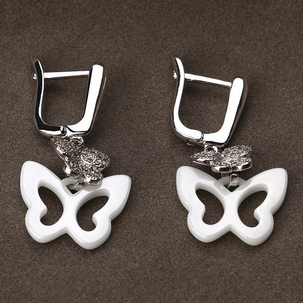 fashion-butterfly earrings set with bling crystal black white ceramic fashion temperament korean earrings fashion jewelry, Golden;silver
fashion-butterfly earrings set with bling crystal black white ceramic fashion temperament korean earrings fashion jewelry, Golden;silver