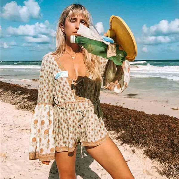 boho inspired tropical playsuits women bell sleeves side ties v-neck romper summer for women floral patchwork boho jumpsuit 2019, Black;white
boho inspired tropical playsuits women bell sleeves side ties v-neck romper summer for women floral patchwork boho jumpsuit 2019, Black;white