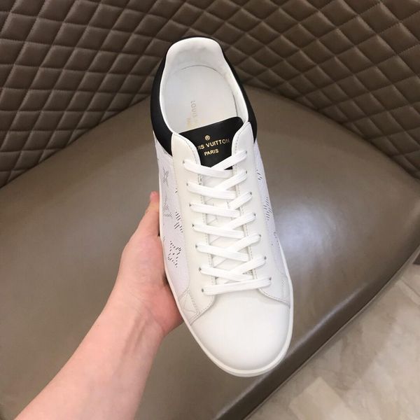 new arrival brand mens casual shoes fashion luxury designer star favorite men sneaker genuine leather sneakers color mixing shoes38-44 rd620, Black;red
new arrival brand mens casual shoes fashion luxury designer star favorite men sneaker genuine leather sneakers color mixing shoes38-44 rd620, Black;red