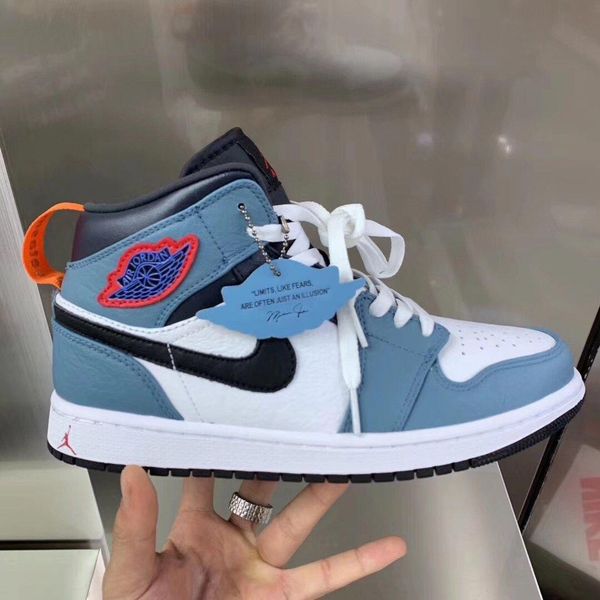 2020 new casual shoes women high-end quality wild fashion casual suspension sports shoes menss and womenss basketball shoes men shoesss 667, Black
2020 new casual shoes women high-end quality wild fashion casual suspension sports shoes menss and womenss basketball shoes men shoesss 667, Black