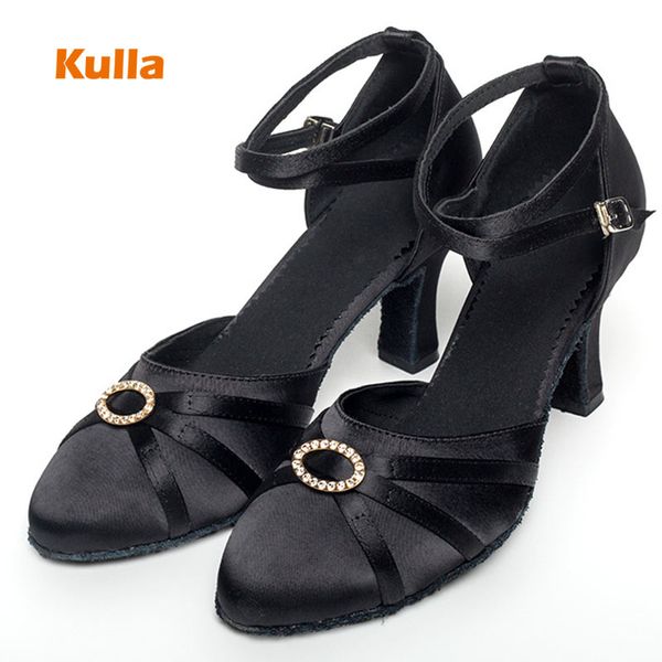 women's satin dance shoes closed pointed toe latin ballroom salsa dancing for girls quality brown black square heel indoor waltz
women's satin dance shoes closed pointed toe latin ballroom salsa dancing for girls quality brown black square heel indoor waltz