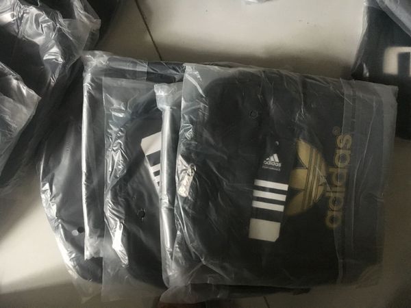 марка 2020 мода холст цвет соответствие backpacks мешок плеча satchel tote кошелек коммуникатор grils crossbody сумочка мальчиков плеча сумк
марка 2020 мода холст цвет соответствие backpacks мешок плеча satchel tote кошелек коммуникатор grils crossbody сумочка мальчиков плеча сумк