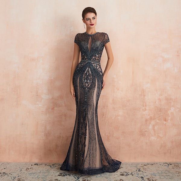 2020 new arrival women evening dress crystal sequins beaded long o neckline cap sleeve party gown, White;black
2020 new arrival women evening dress crystal sequins beaded long o neckline cap sleeve party gown, White;black