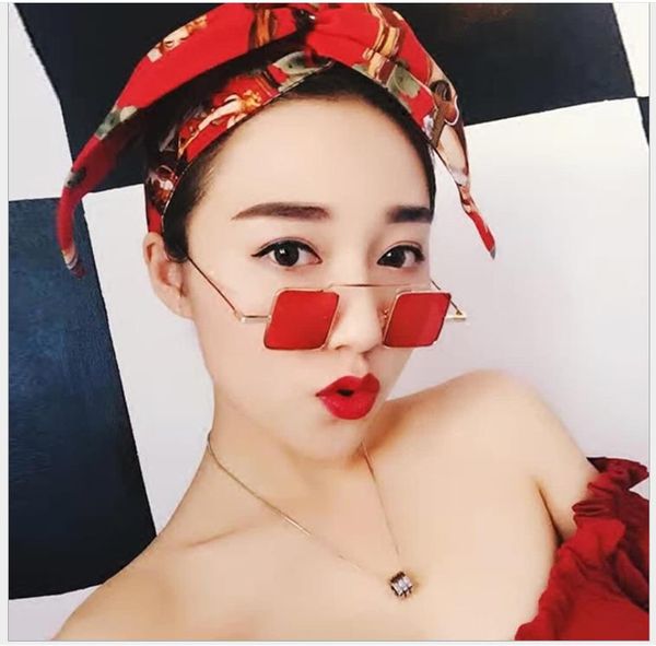 square prince mirror street beat tide female sunglasses art tidal male reflective sunglasses small square mirror, White;black
square prince mirror street beat tide female sunglasses art tidal male reflective sunglasses small square mirror, White;black