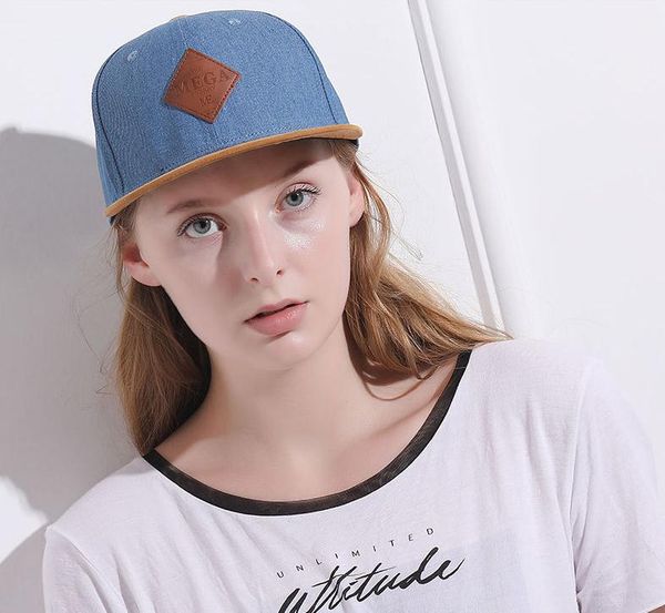 maxi hip hop hat, blue denim, adjustable joker fashion baseball cap for men and women, Blue;gray 
maxi hip hop hat, blue denim, adjustable joker fashion baseball cap for men and women, Blue;gray