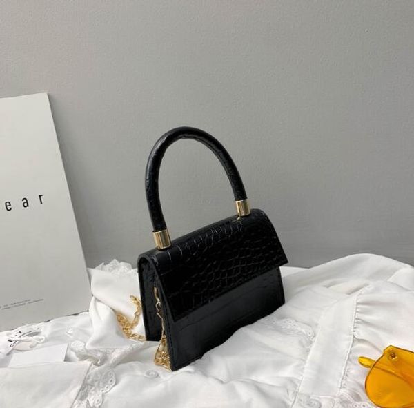alligator shoulder bags mini women chain crossbody bag small lady shipping flap plain handbags 
alligator shoulder bags mini women chain crossbody bag small lady shipping flap plain handbags