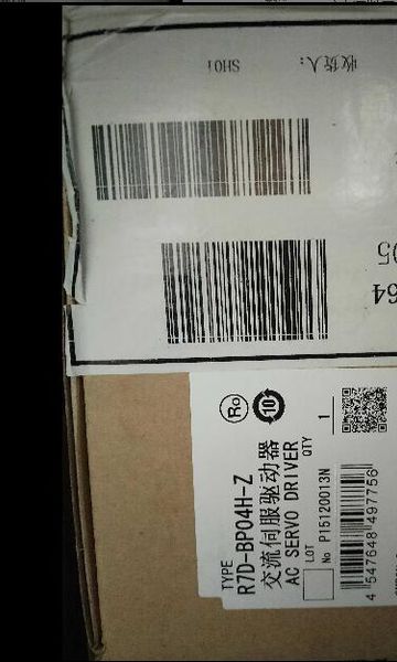 r7d-bp04h-z servo driver new and original