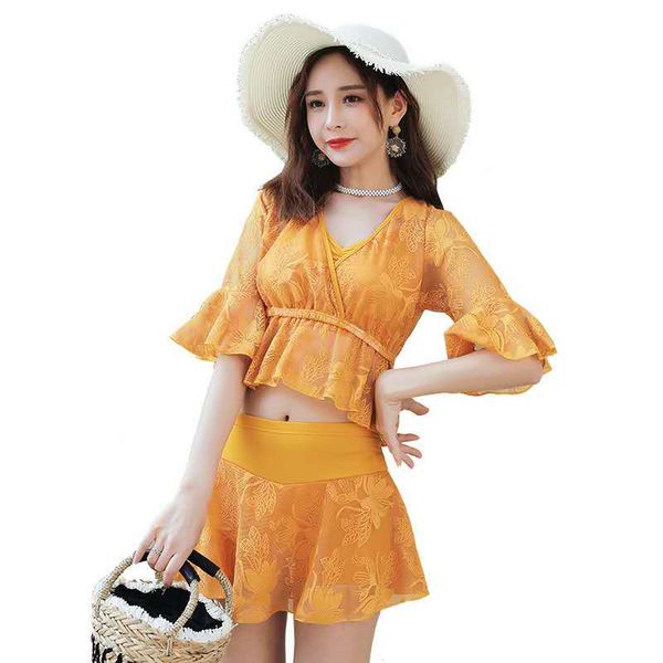 swimsuit lady three-piece korean conservative thin waist skirt boxer pants net red model fairy fan swimwear new, White
swimsuit lady three-piece korean conservative thin waist skirt boxer pants net red model fairy fan swimwear new, White