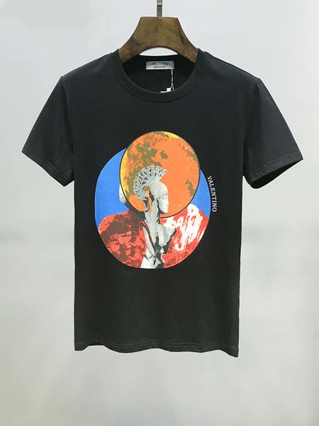 2020 летняя мода мужская одежда летние футболки letters printed tee прохладный коротким рукавом экипаж шеи тройники мужские дизайнера футбол, White;black
2020 летняя мода мужская одежда летние футболки letters printed tee прохладный коротким рукавом экипаж шеи тройники мужские дизайнера футбол, White;black
