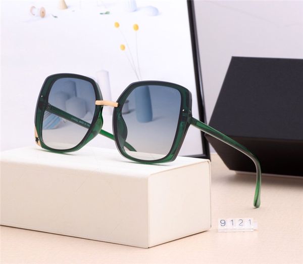 transparent women sunglasses designer sunglasses gradient colorful lens big frame sunglasses anti-uv lover gift fashion driving eyeglasses, White;black
transparent women sunglasses designer sunglasses gradient colorful lens big frame sunglasses anti-uv lover gift fashion driving eyeglasses, White;black