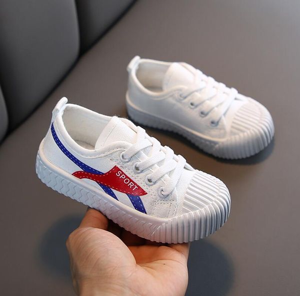 2020 spring new children canvas shoes girls sneakers breathable spring fashion kids shoes for boys casual sport student, Black;red
2020 spring new children canvas shoes girls sneakers breathable spring fashion kids shoes for boys casual sport student, Black;red