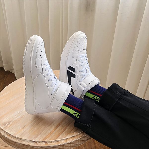 men casual shoes sport breathable forced one sneakers men decoration af 1mid trend trainers shoes zapatillas hombre, Black
men casual shoes sport breathable forced one sneakers men decoration af 1mid trend trainers shoes zapatillas hombre, Black