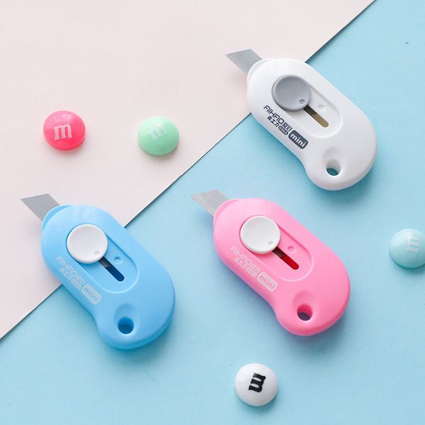 cute mini portable utility knife paper cutter cutting paper razor blade office stationery dhl shipping
cute mini portable utility knife paper cutter cutting paper razor blade office stationery dhl shipping