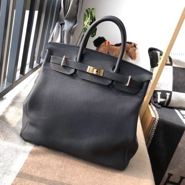 wholesale original togo skin design handbag 40cm,2colors,handmade with wax thread,fast delivery by dhl or ems
wholesale original togo skin design handbag 40cm,2colors,handmade with wax thread,fast delivery by dhl or ems