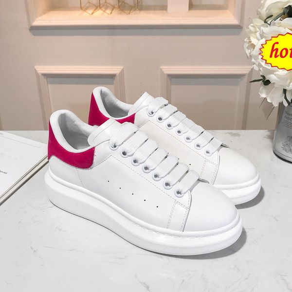 luxury platform designer shoe reflective triple black velvet white oversized men women casual sneaker 20
luxury platform designer shoe reflective triple black velvet white oversized men women casual sneaker 20