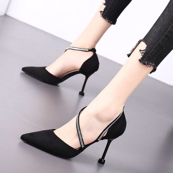 high heels, women's heels, fashion, pointed shoes, 2019 spring, sexy, word buttoning, drilling, cat heels, single shoes, Black
high heels, women's heels, fashion, pointed shoes, 2019 spring, sexy, word buttoning, drilling, cat heels, single shoes, Black